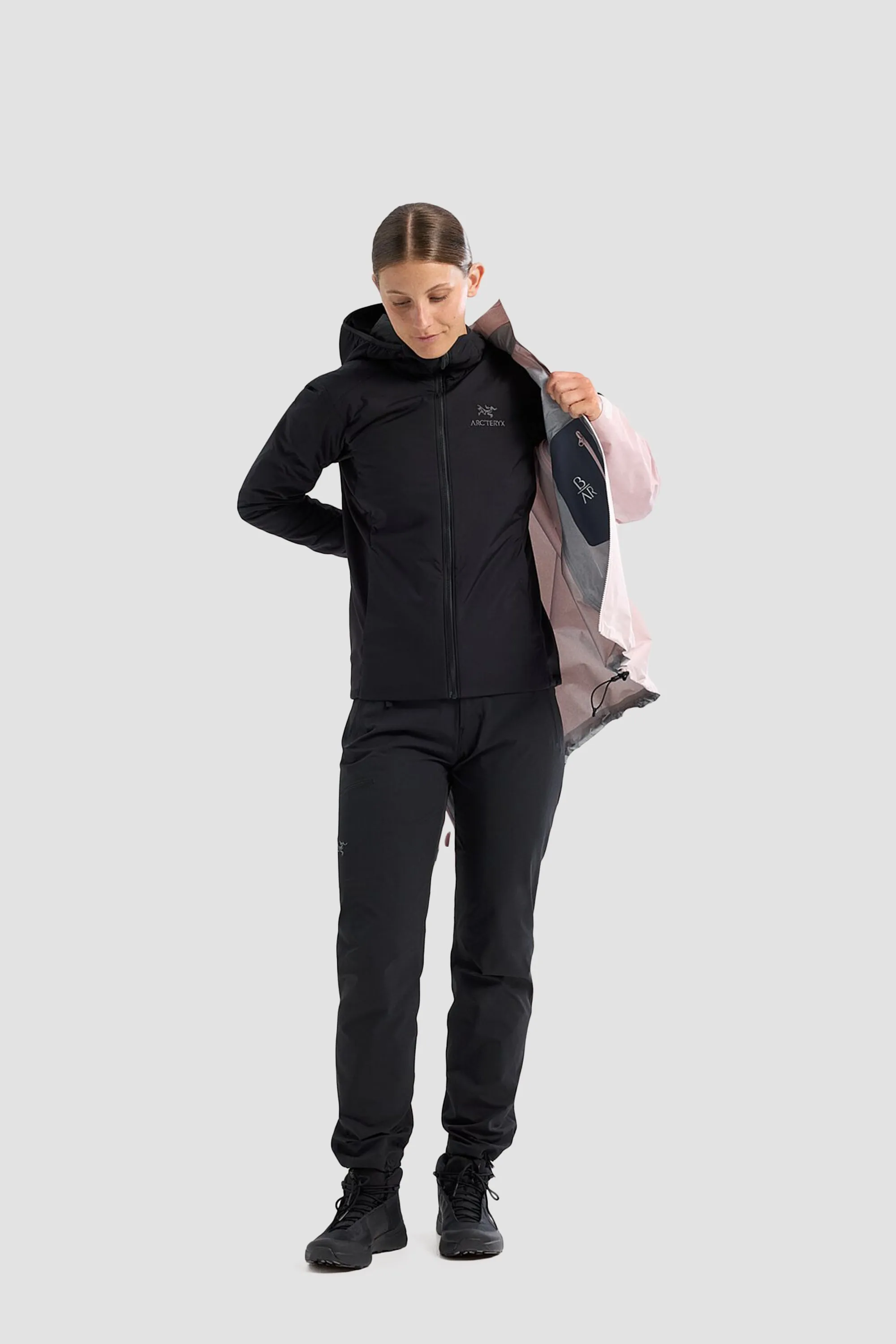 Arc'teryx Women's Atom Hoody in Black