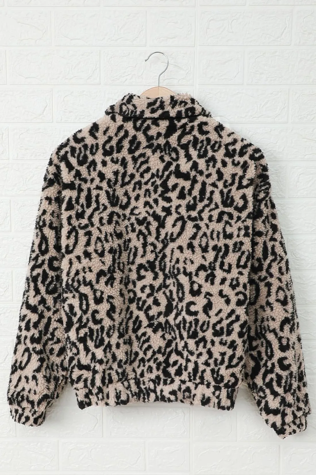 Chic Sherpa Jacket in Leopard