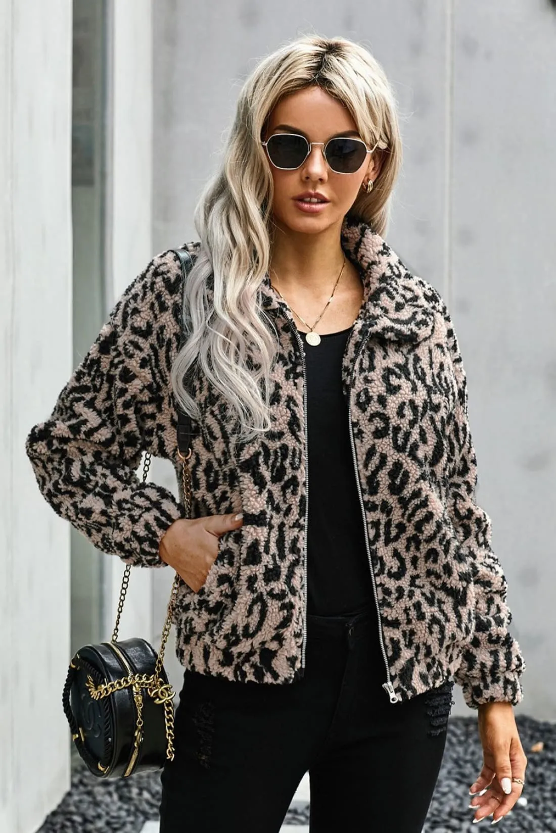 Chic Sherpa Jacket in Leopard