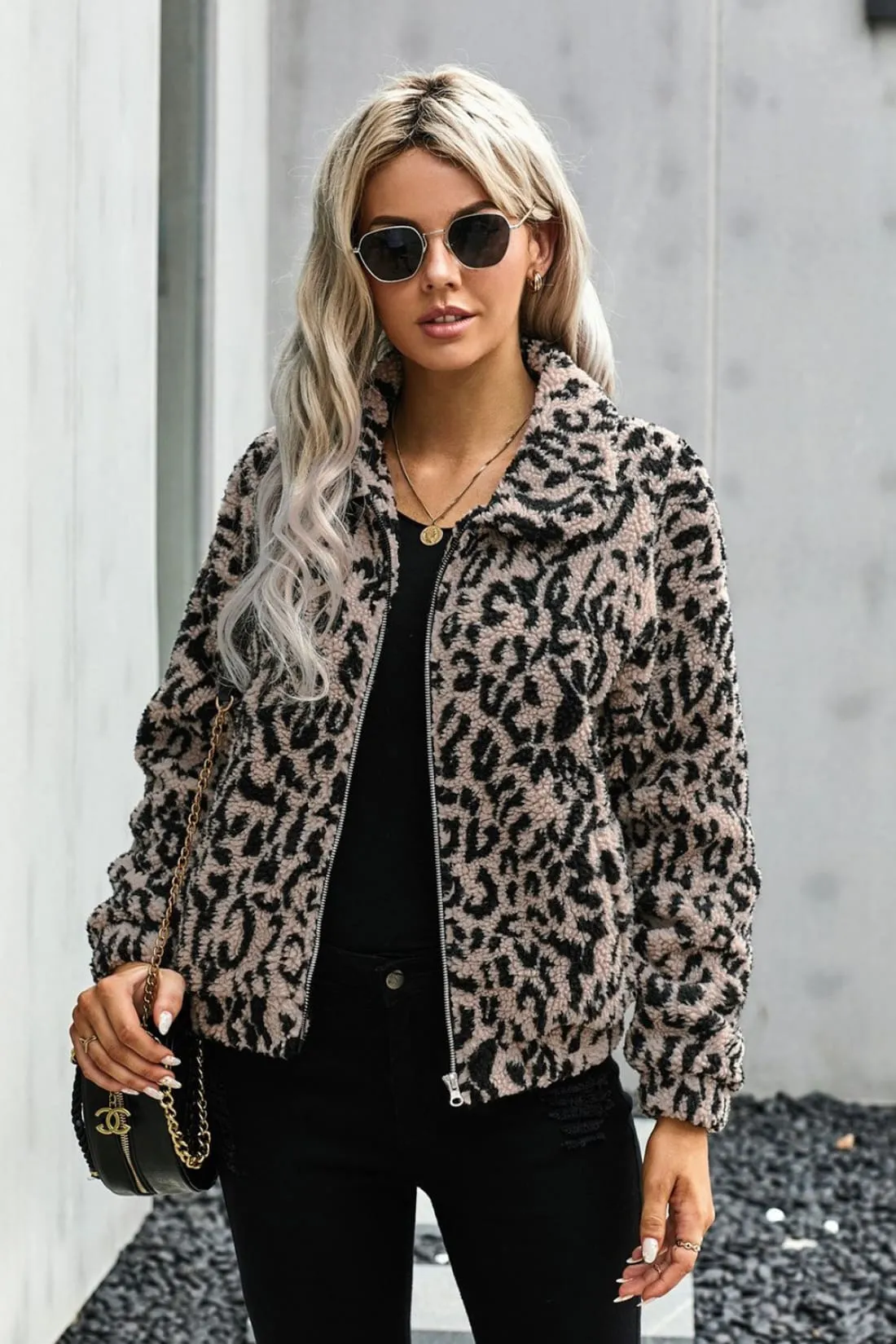 Chic Sherpa Jacket in Leopard