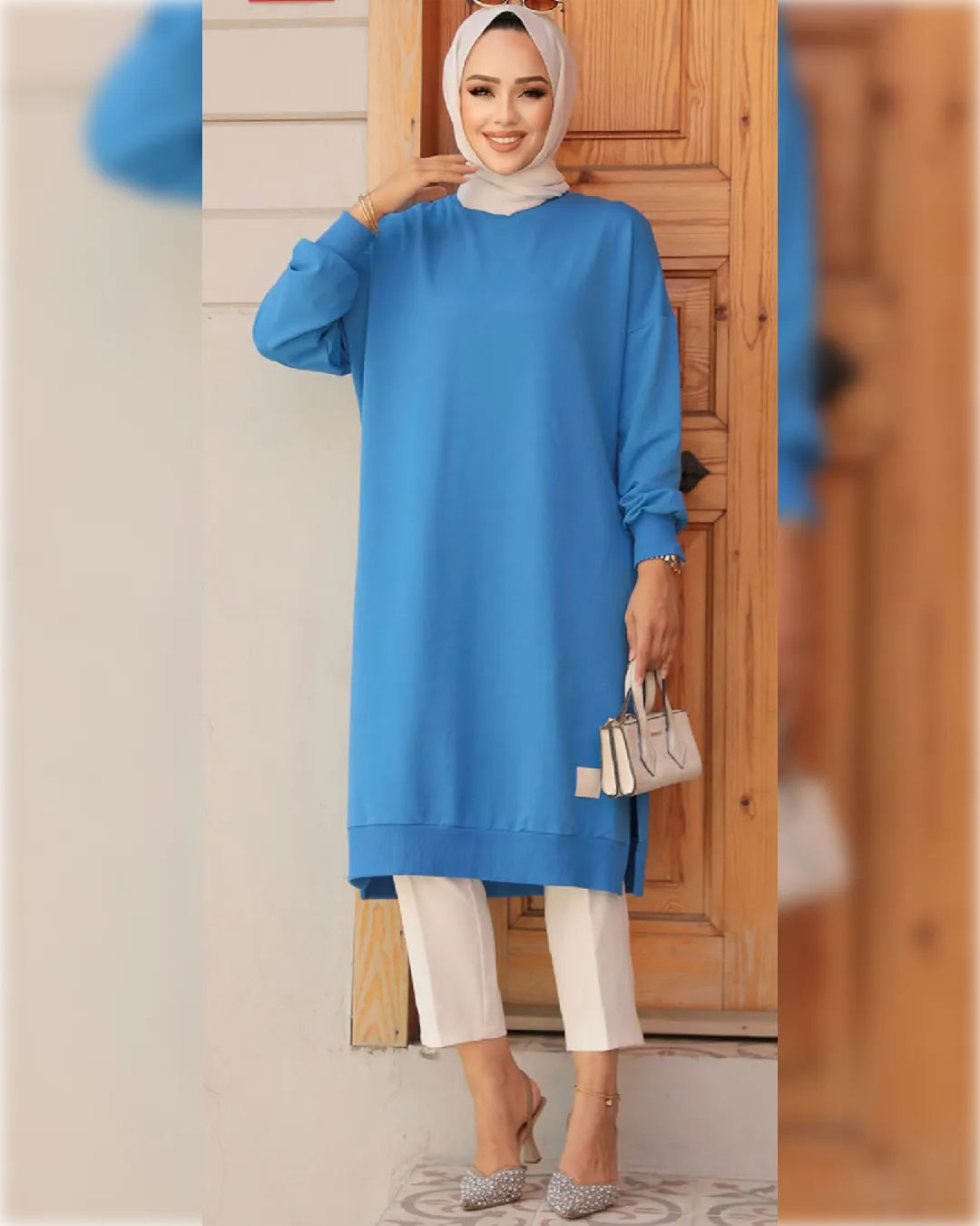 Cozy Knee-Long Cotton Blouse in Blue Shade   بلوزة رياضية قطنية دافئة باللون الأزرق الجميل