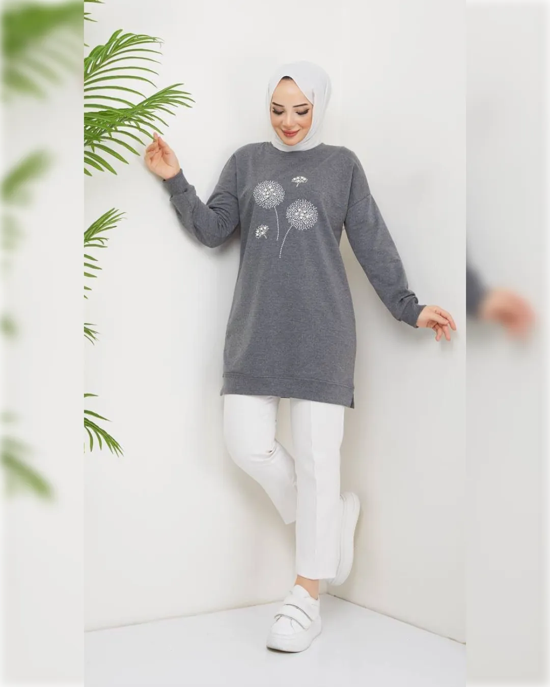 Cozy Long Blouse in Gray Shade   بلوزة قطنية دافئة باللون الرمادي الفاتح الجميل