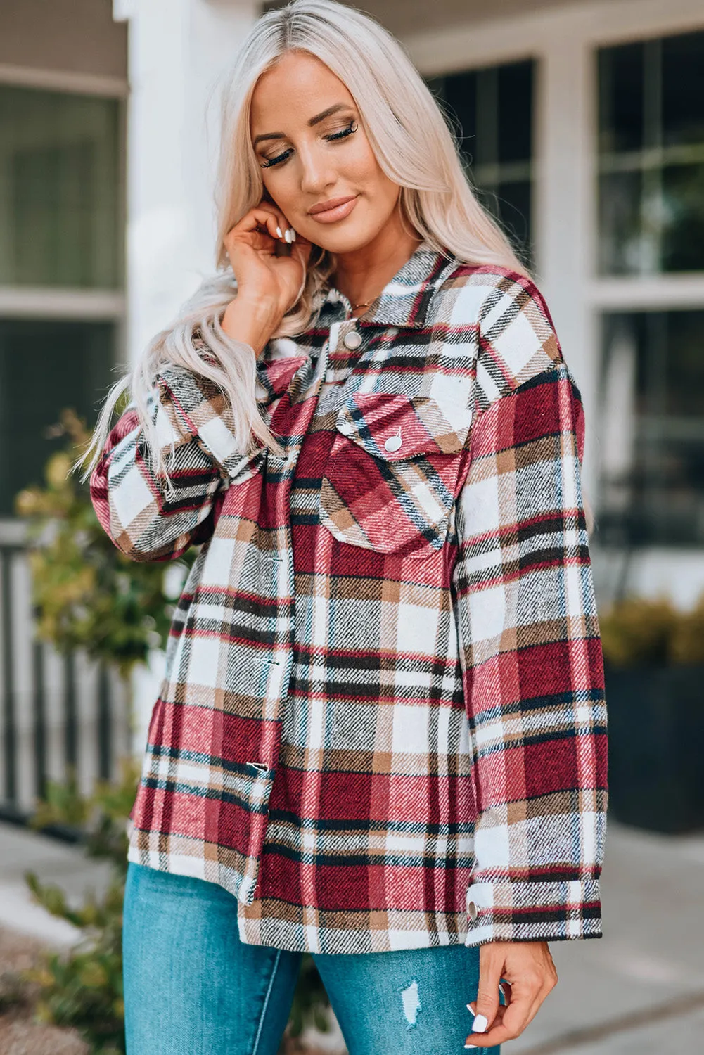 Geometric Plaid Print Pocketed Shirt