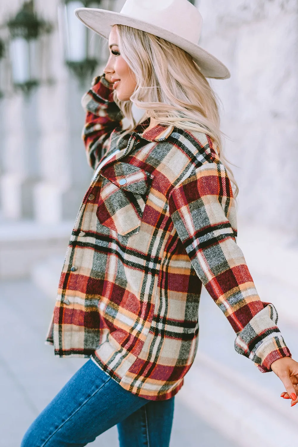 Geometric Plaid Print Pocketed Shirt