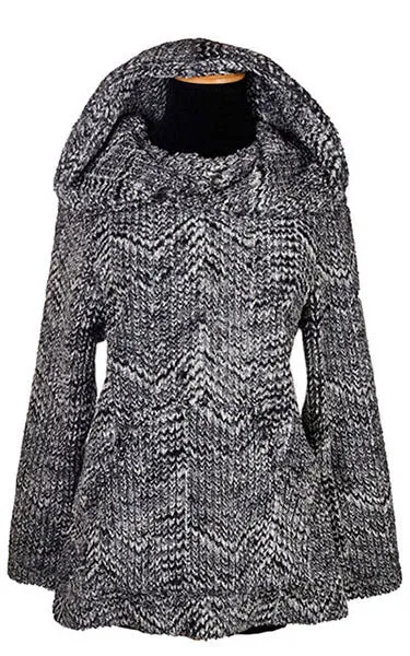 Hooded Lounger - Cozy Cable in Ash Faux Fur