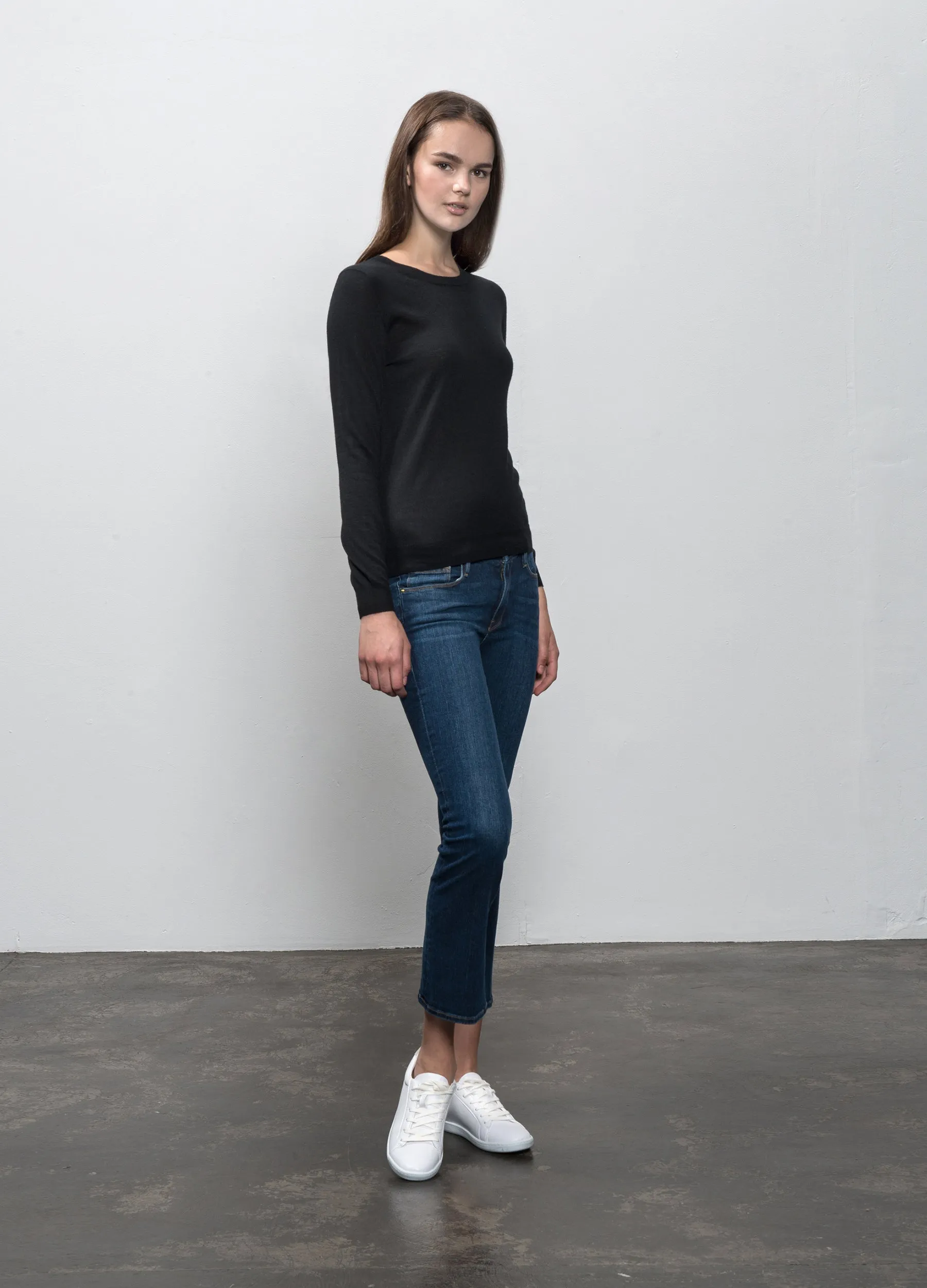 Lightweight Crew Neck_Black