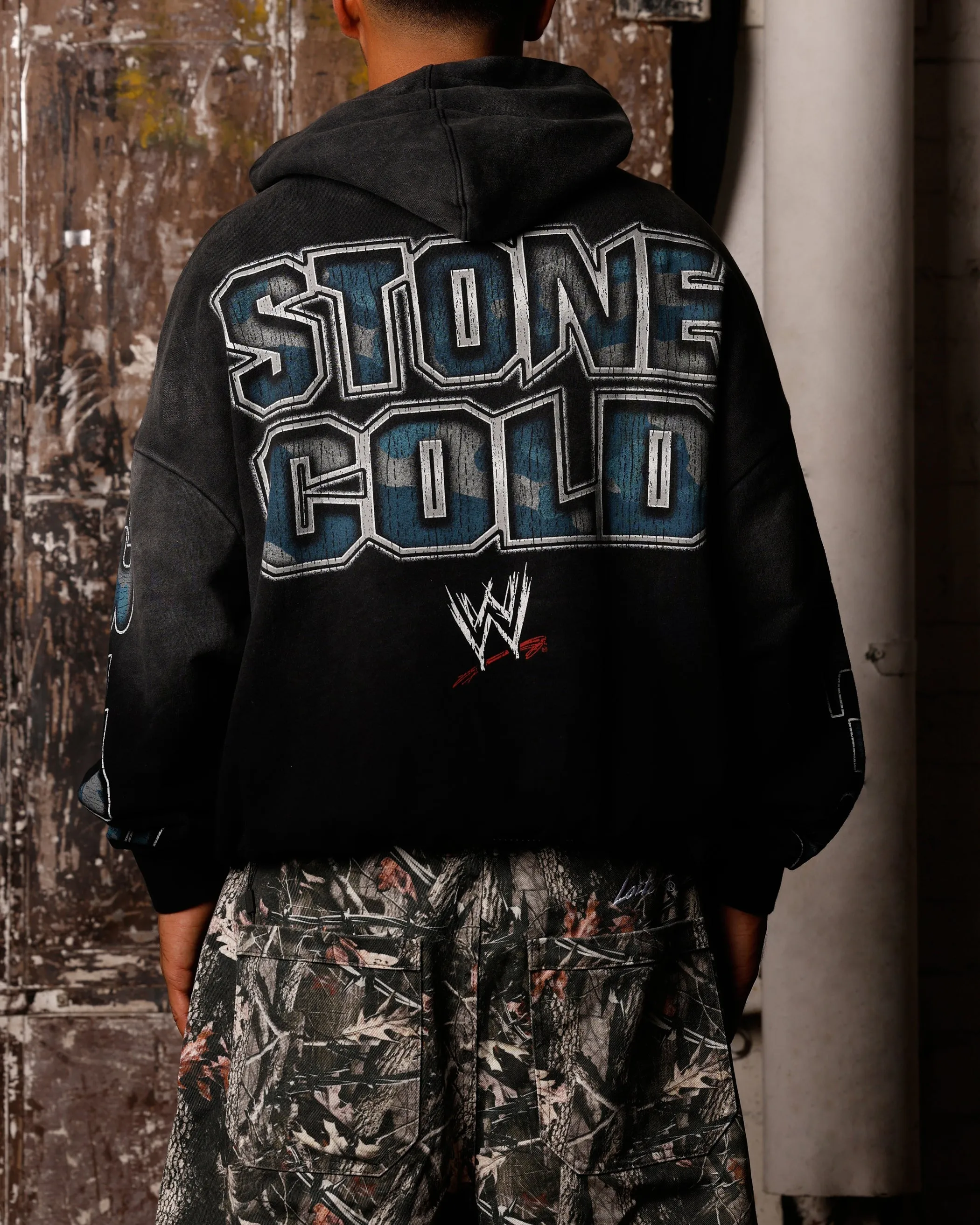 Loiter X WWE Stone Cold Premium Hoodie Vintage Black