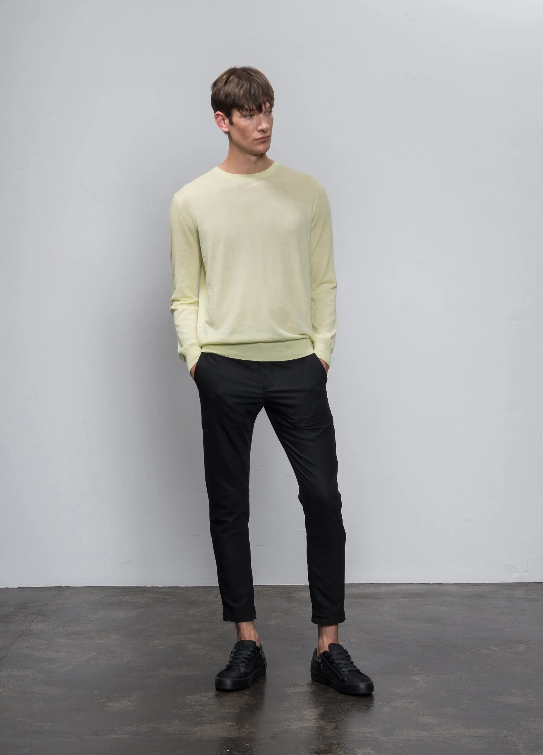 Men Lightweight Crew Neck_Key Lime