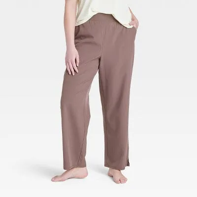 New - Women's Woven High-Rise Straight eg Pants - All In Motion