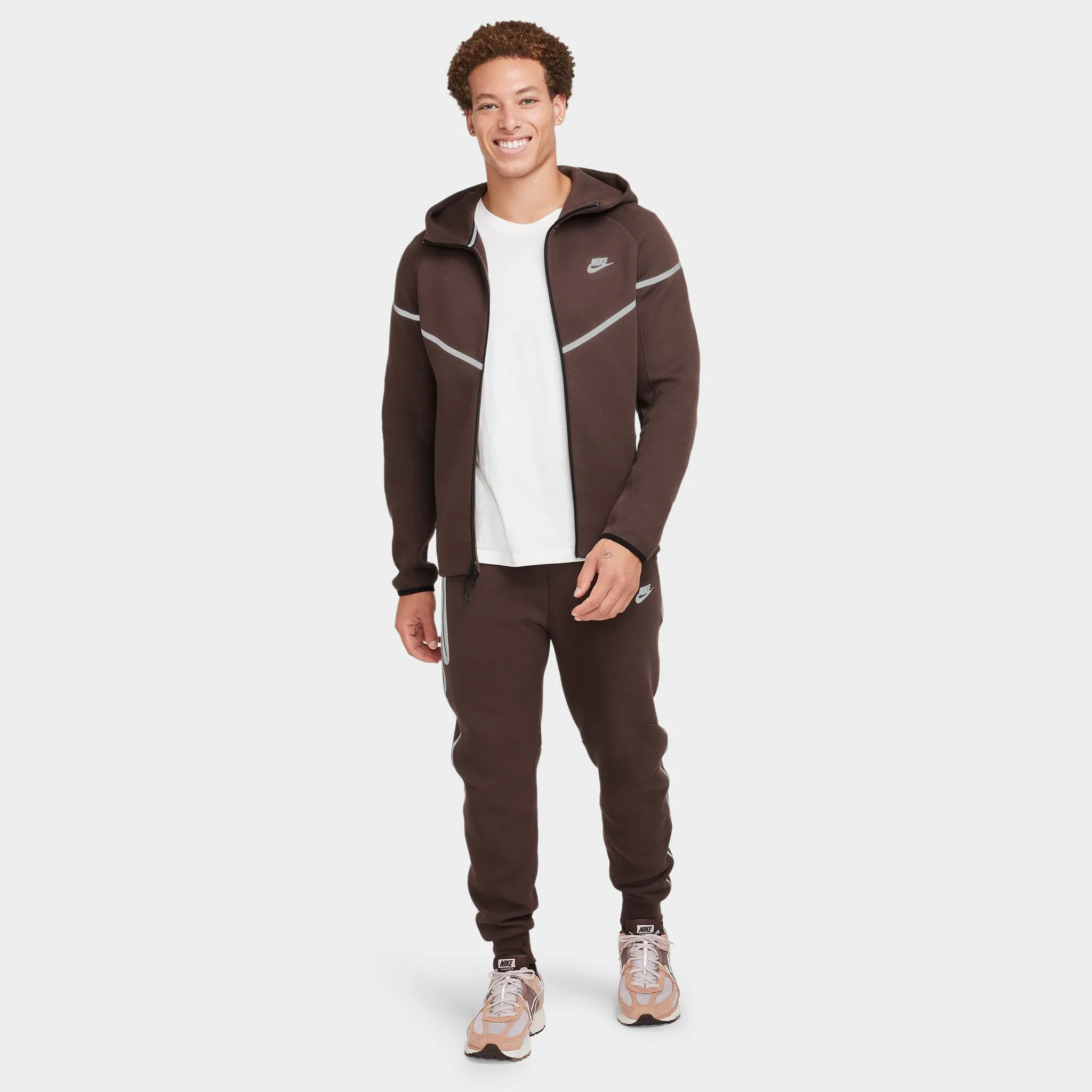 Nike Sportswear Tech Fleece Full-Zip Windrunner Baroque Brown / Bemis Silver