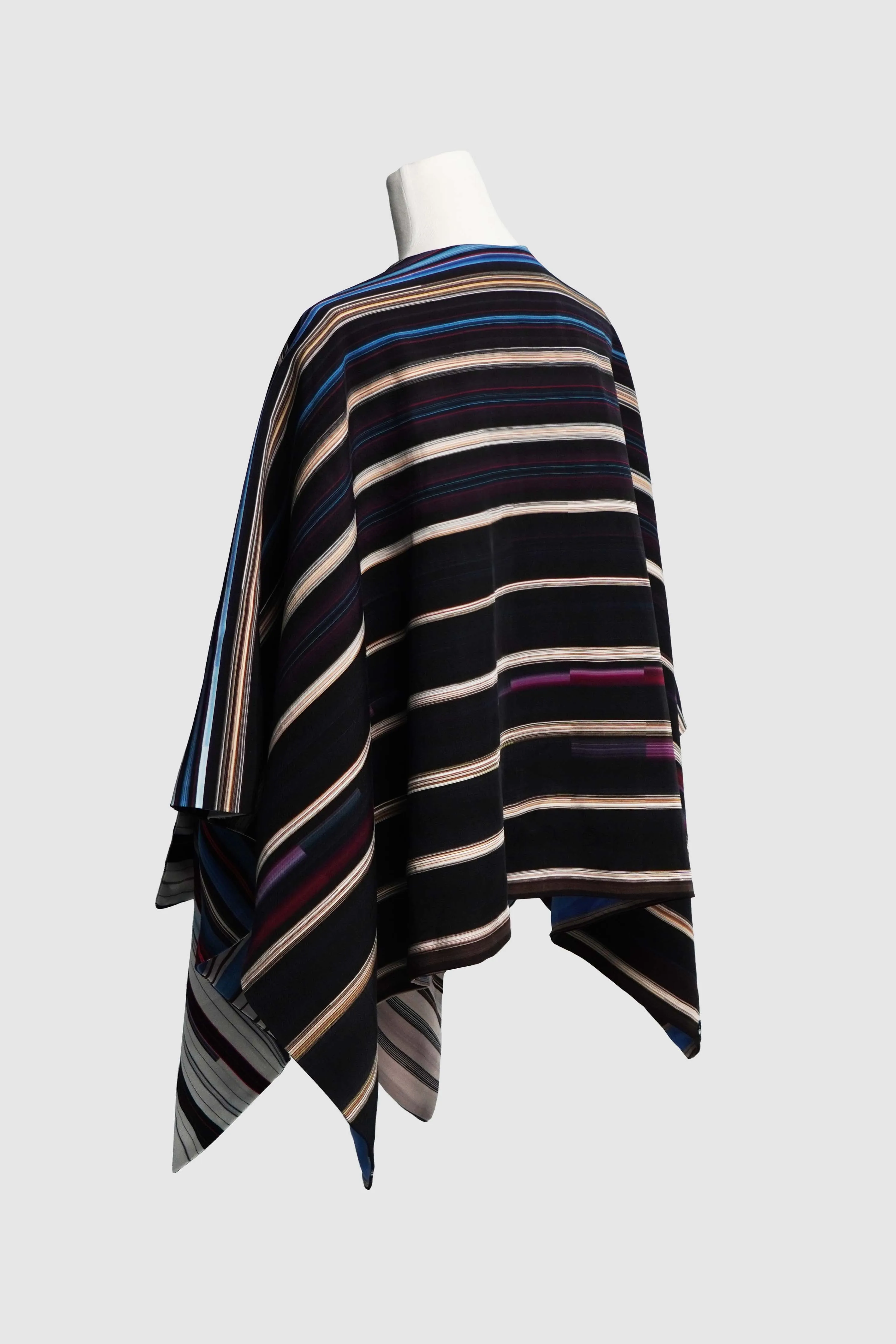 OCEAN CREST X NIGHTWAVE PONCHO