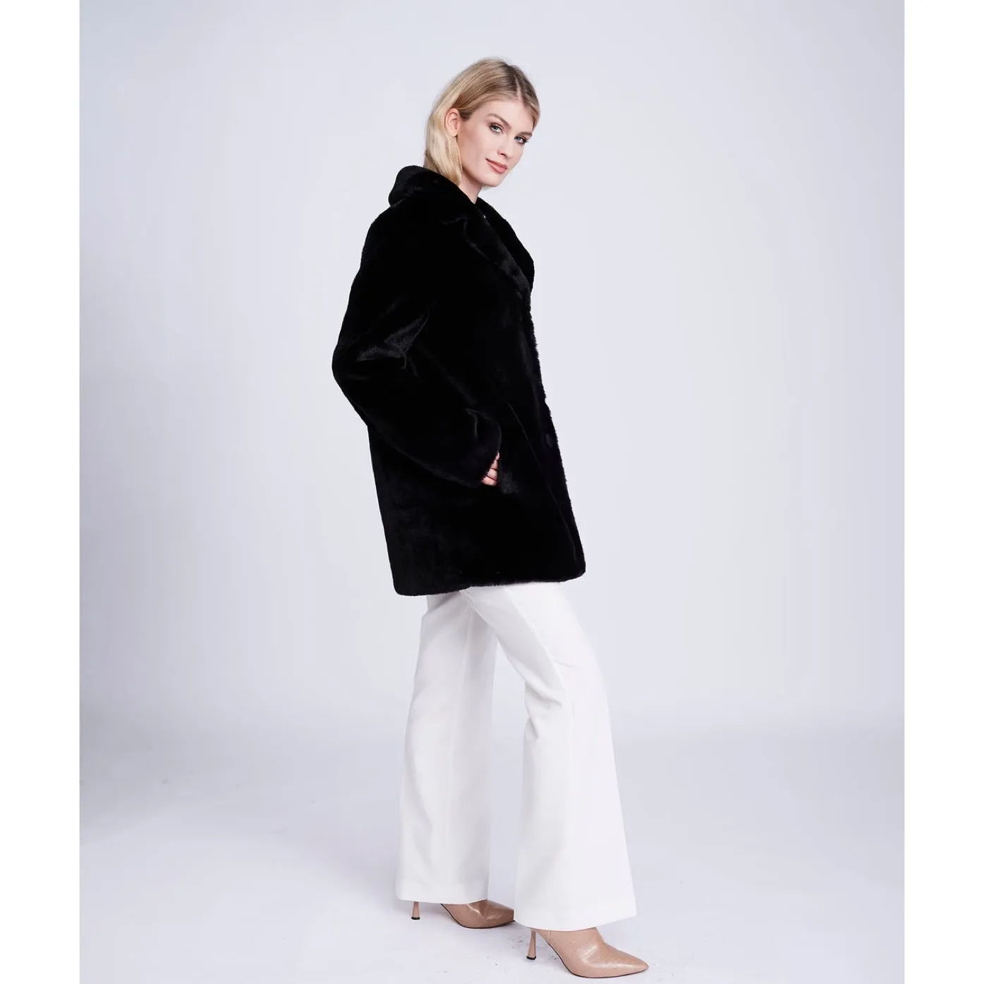 Pia Rossini Kennedy Coat