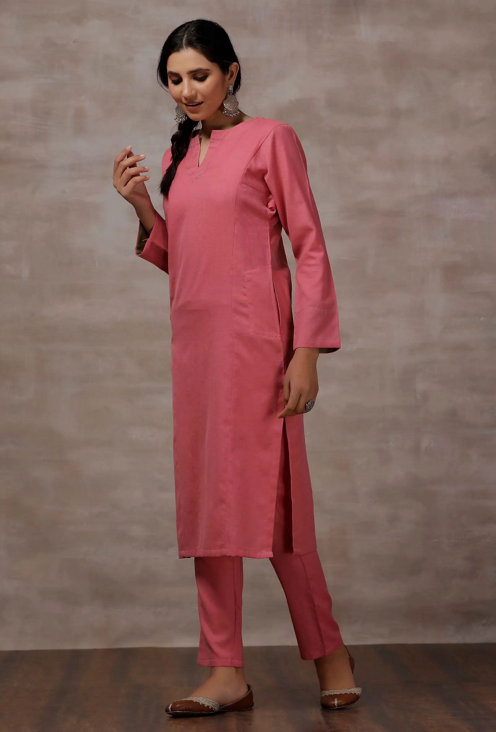 Set of 2: Pink Cashmilon Phiran Kurta with Pink Cashmilon Pants