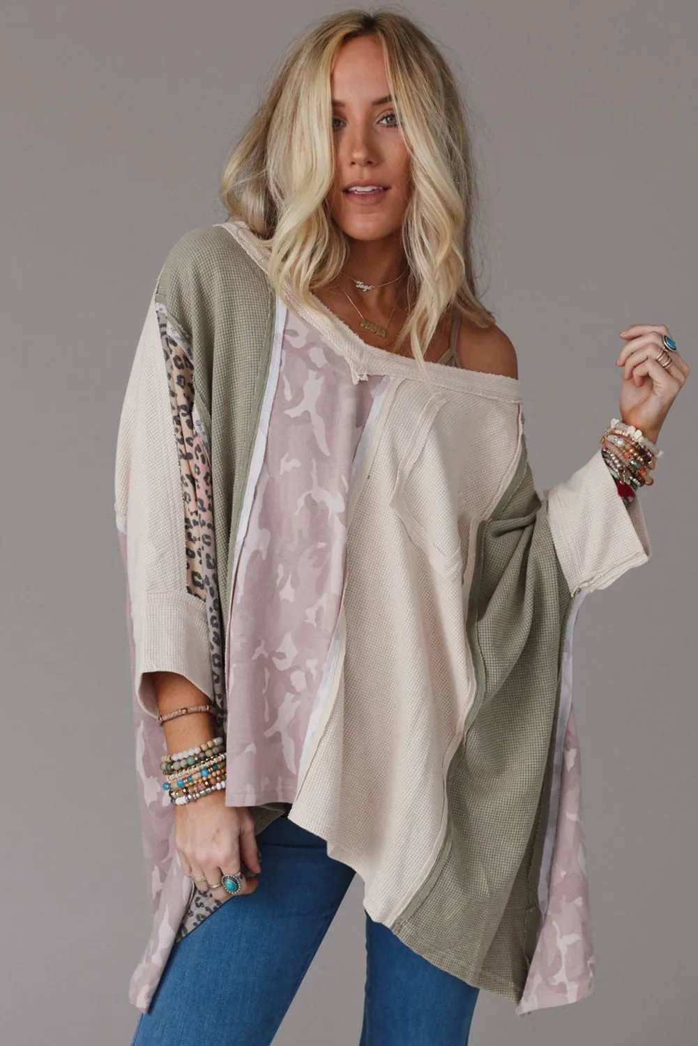 Women's Exposed Seam Patchwork V Neck Oversized Top