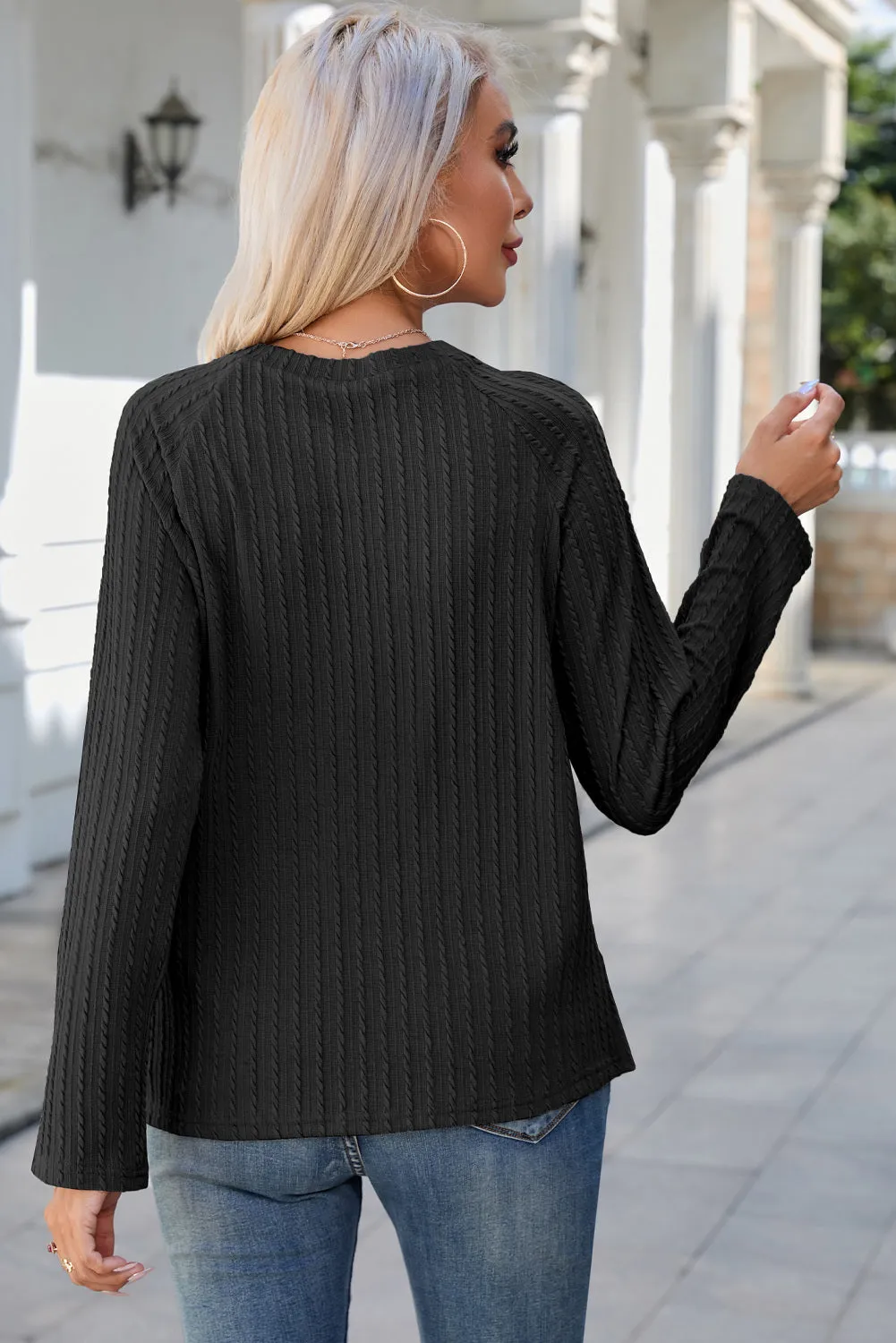 Women's Ribbed Round Neck Knit Long Sleeve Top