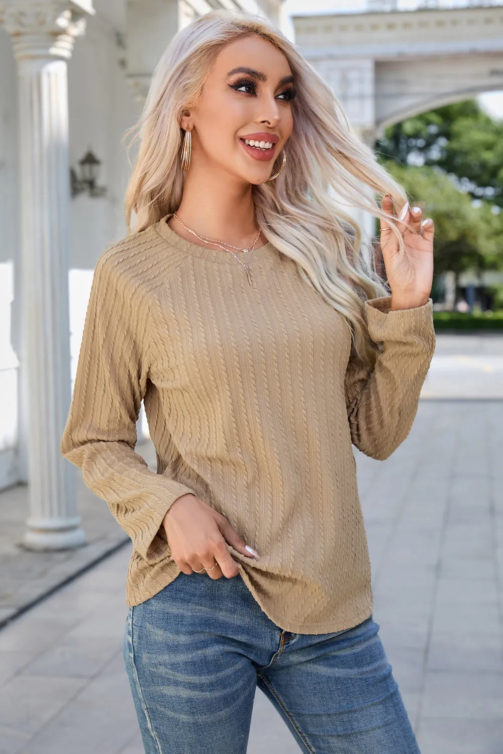 Women's Ribbed Round Neck Knit Long Sleeve Top