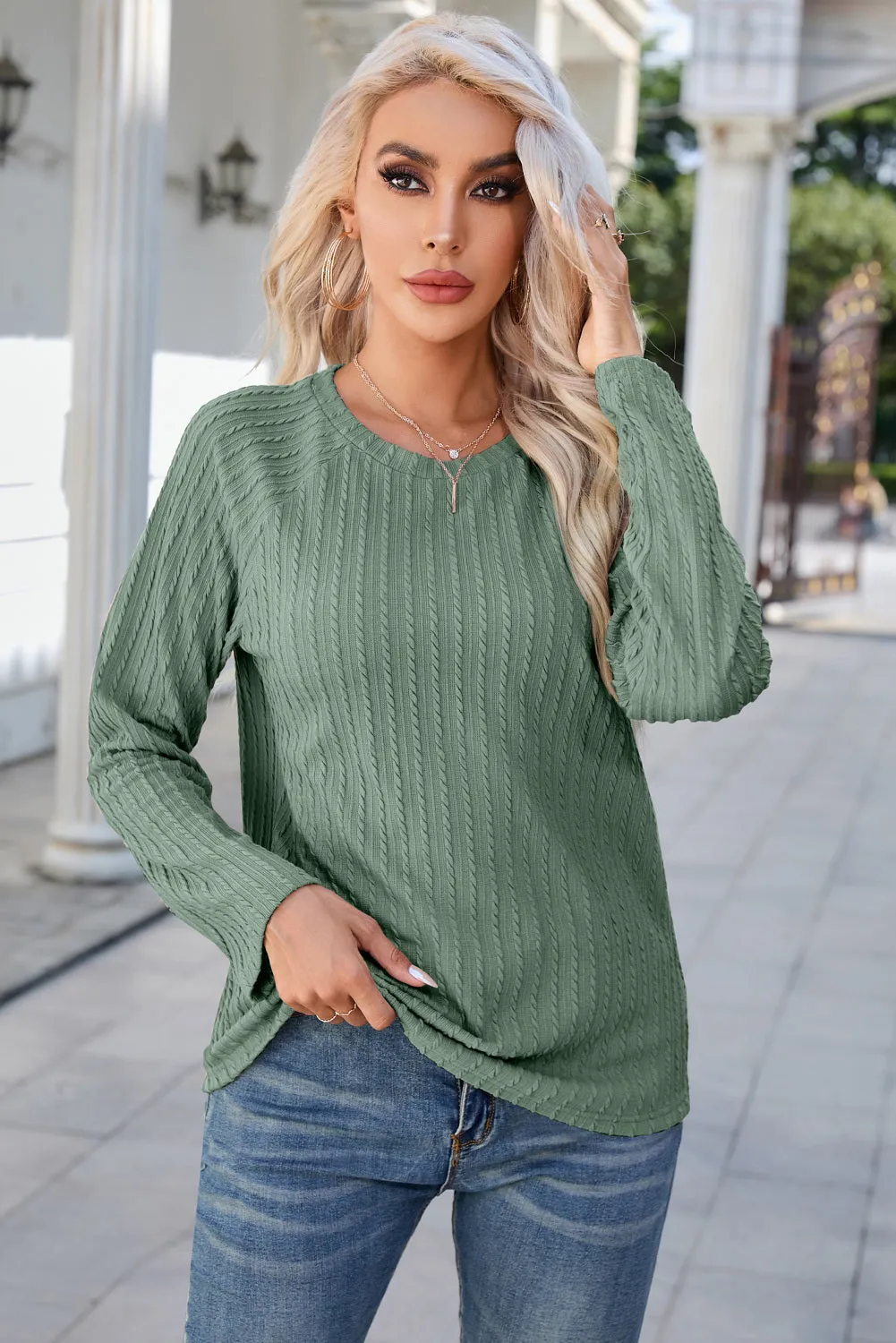 Women's Ribbed Round Neck Knit Long Sleeve Top