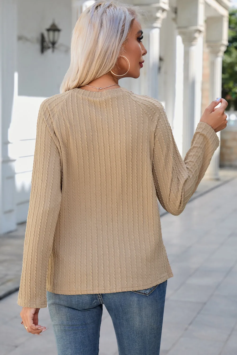 Women's Ribbed Round Neck Knit Long Sleeve Top